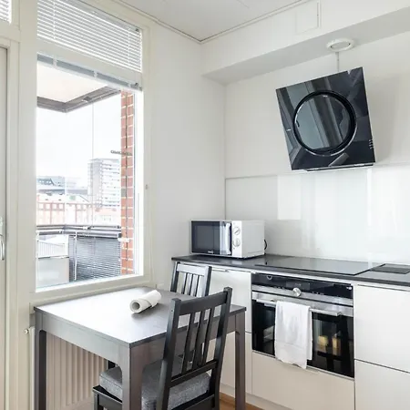 Διαμέρισμα With Sauna In Ratina Next To Koskikeskus